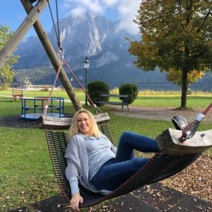 Meet your Posher, Meredith